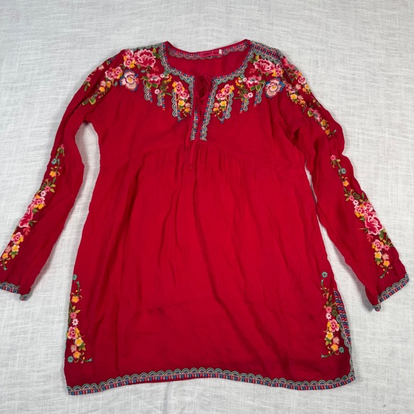 Johnny Was Vanessa M Embroidered Red Tunic Top Floral Rayon Boho Fairy Peasant - Picture 15 of 16